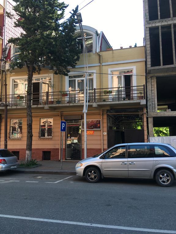 Guesthouse Melikishvili 57 Batumi Exterior photo